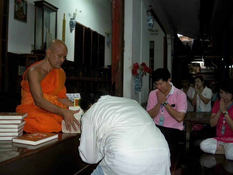 100_8559 (Medium).JPG