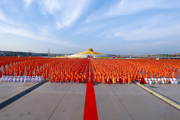 5530210_ปทุมธานี_วัดพระธรรมกาย_pommpoko_16438.JPG